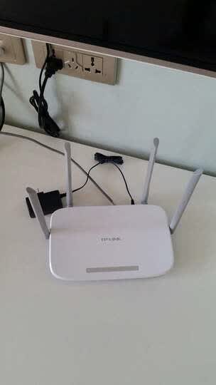 TP-LINK TL-WDR5600 900M 11AC双频无线路由器使用体验 网速飞跃，无线AC真香